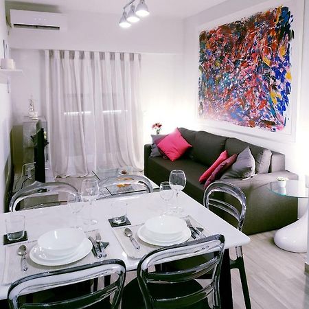 Beautiful Brand New Apartment Seaside Атина Екстериор снимка